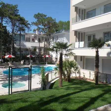 Style With Whirpool * Bibione