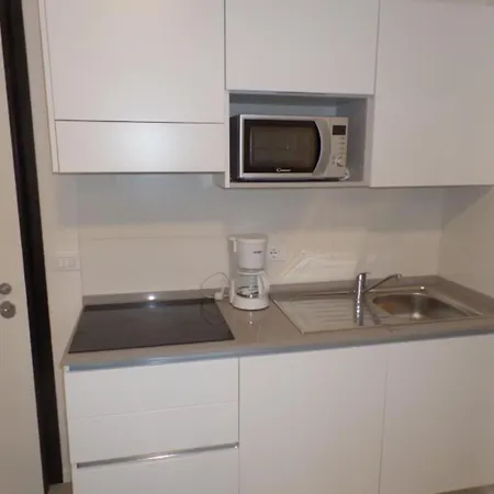 Style With Whirpool Apartment *